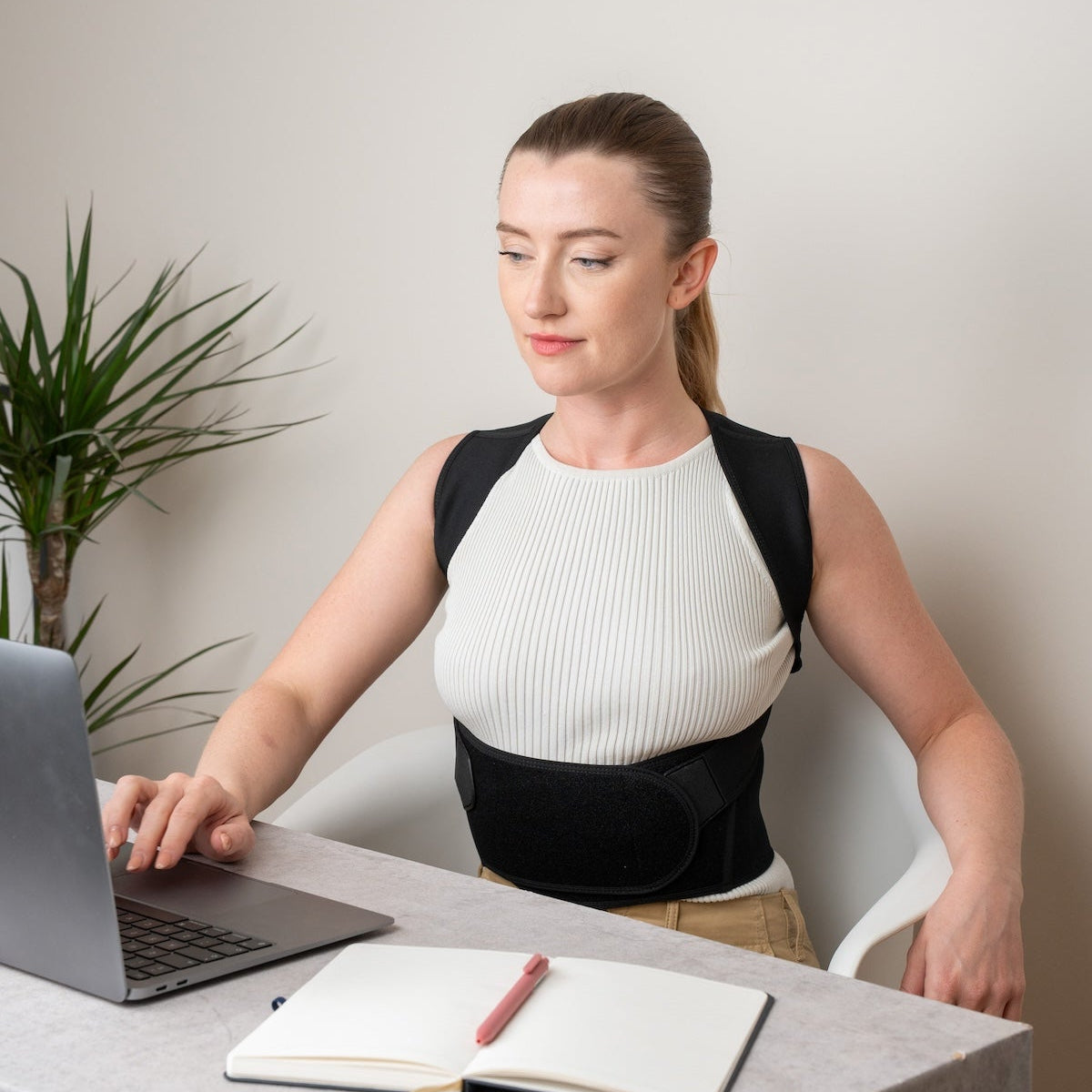 2-in-1 Posture Corrector - Transform Your Back Health & Comfort